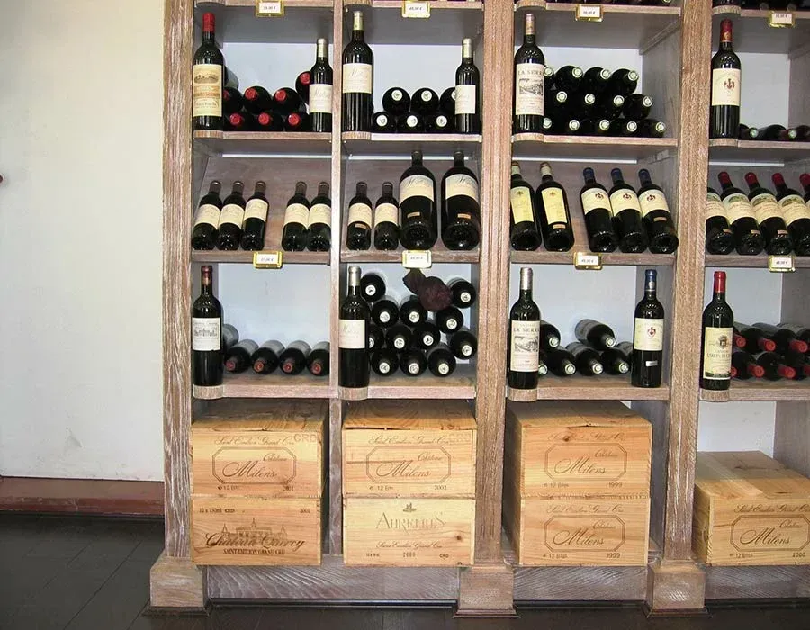 agencement interieur en bois local commercial (10)