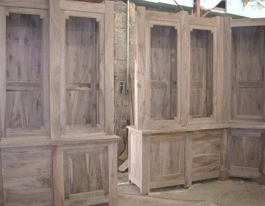 Agencement et rangements maison en bois (4)