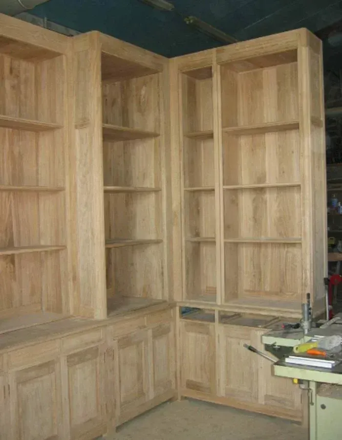 Agencement et rangements maison en bois (5)