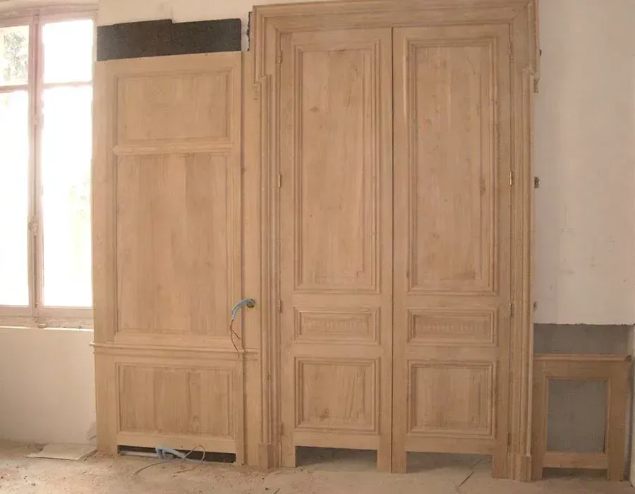 Agencement et rangements maison en bois (14)